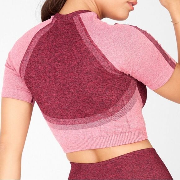 Fabletics Helena Seamless Crop Top Pink Heather Multi Short Sleeve Size Small - Picture 2 of 6